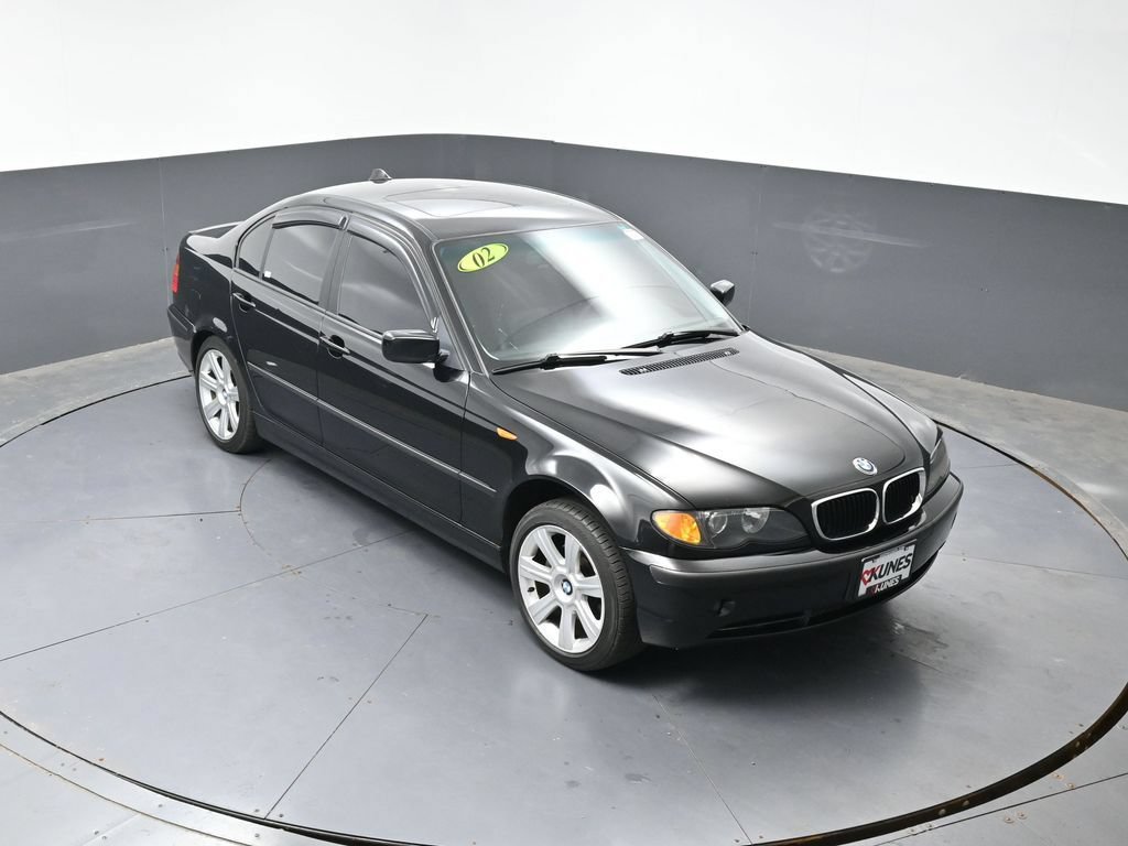 Used 2002 BMW 325i Sedan RWD image 38