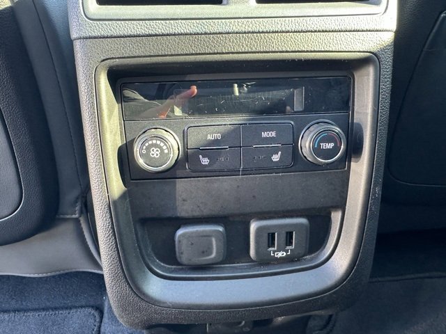 Used 2019 Buick Envision Premium w/ Driver Confidence Package image 11