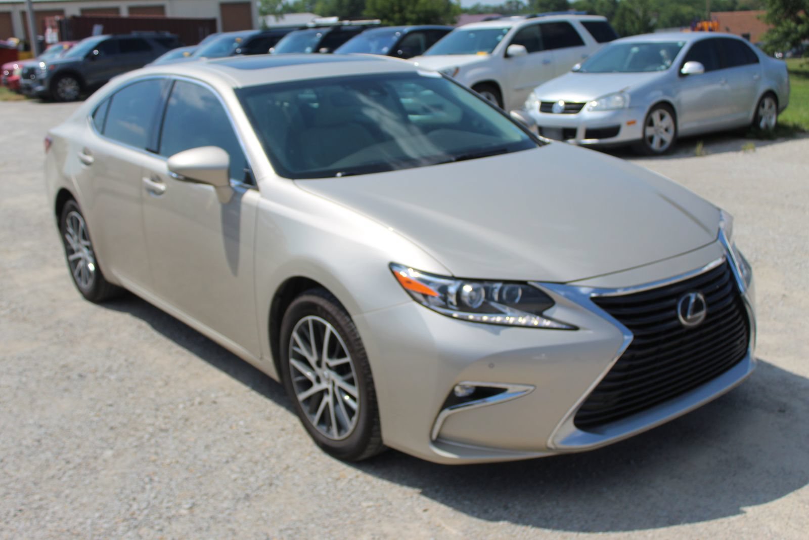 Used 2017 Lexus ES 350 FWD image 8