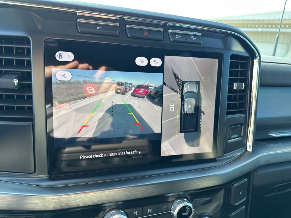 Used 2024 Ford F250 Lariat w/ Sport Appearance Package image 29