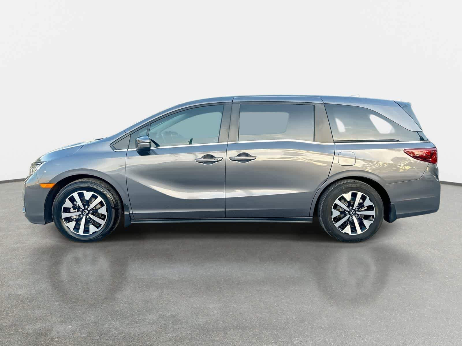 Used 2026 Honda Odyssey EX-L image 4