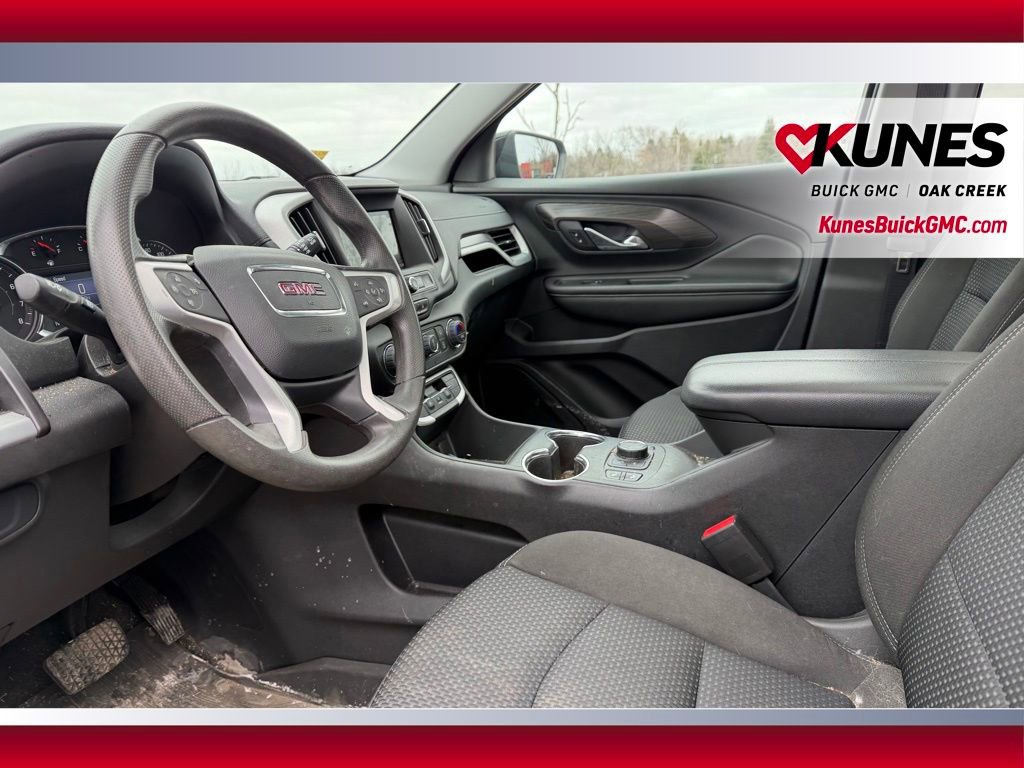 Used 2022 GMC Terrain SLE w/ Driver Convenience Package image 12
