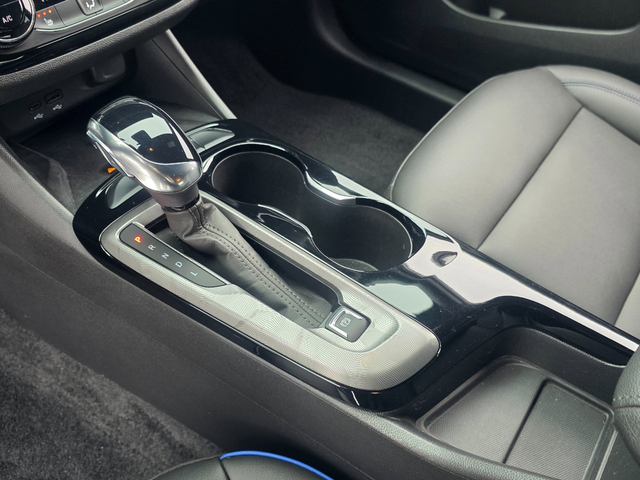 Used 2024 Buick Envista Sport Touring w/ Convenience I Package image 10