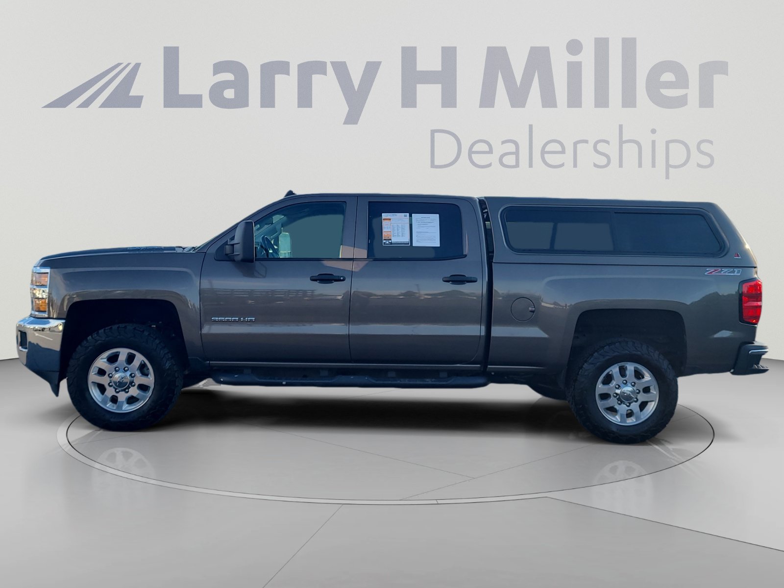 Used 2015 Chevrolet Silverado 3500 LT w/ LT Convenience Package AWD/4WD image 2