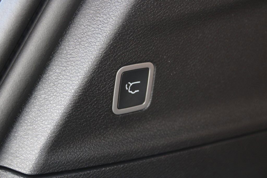 New 2026 Chrysler Pacifica Pinnacle image 34