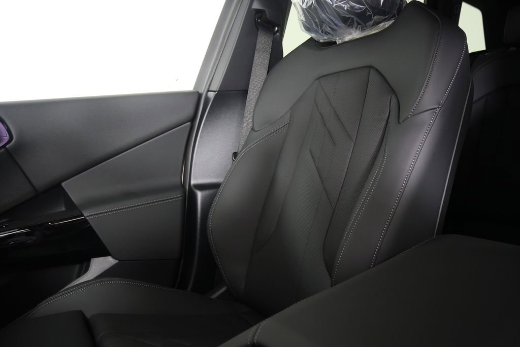 Used 2026 BMW X3 xDrive30 w/ Convenience Package image 22