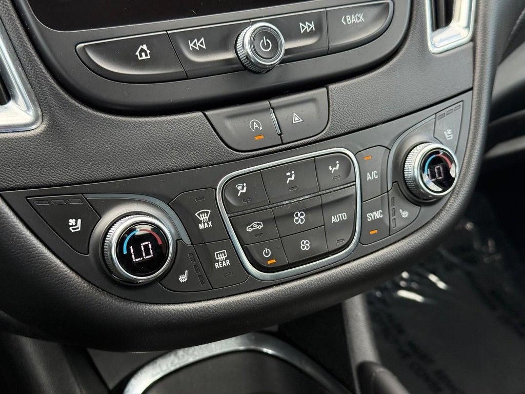 Used 2024 Chevrolet Malibu LT FWD image 18