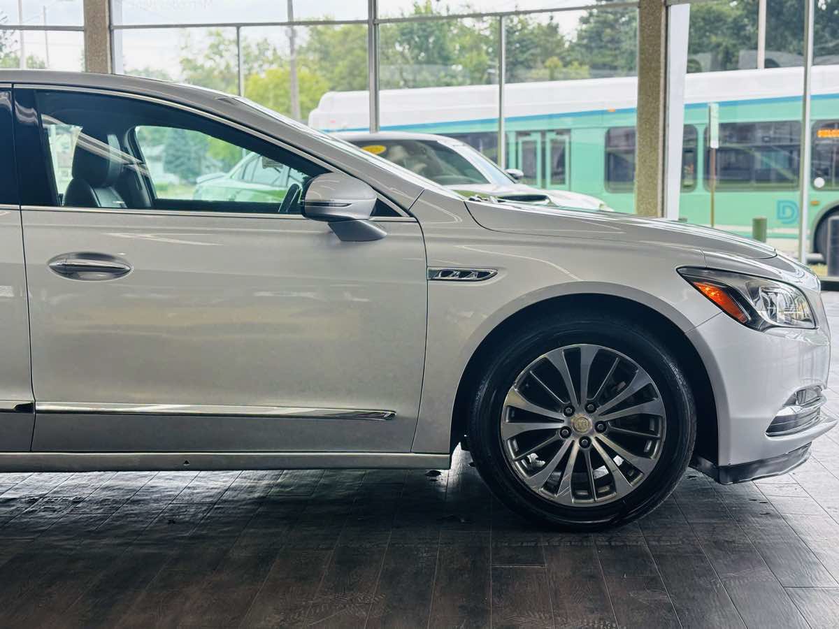 Used 2017 Buick LaCrosse Essence w/ Sun and Shade Package FWD image 5