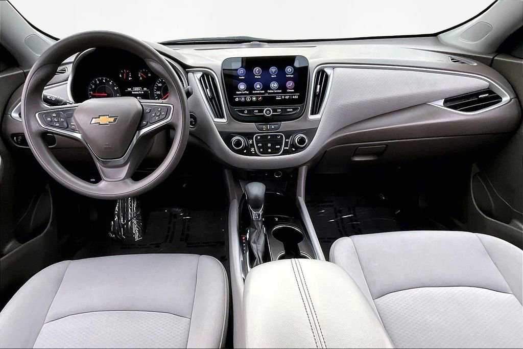Used 2024 Chevrolet Malibu LT image 6