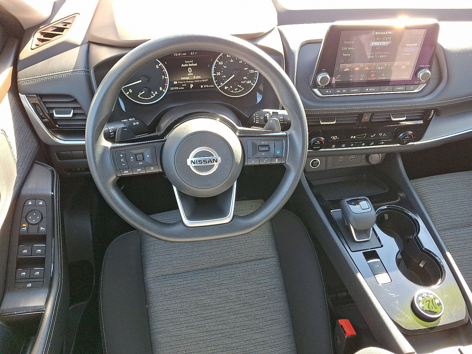 Used 2021 Nissan Rogue SV image 11