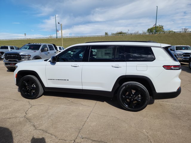 New 2027 Jeep Grand Cherokee L Limited AWD/4WD image 7