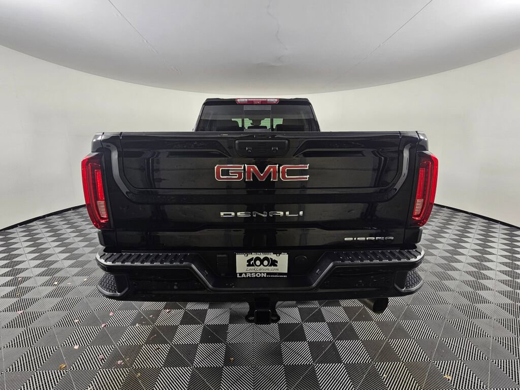 Used 2022 GMC Sierra 3500 Denali w/ Denali Ultimate Package AWD/4WD image 4