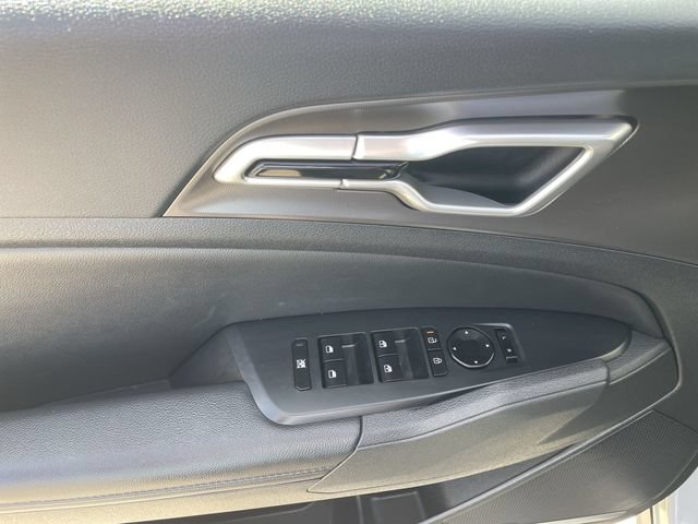 Used 2026 Kia Sportage EX w/ EX Panorama Roof Package FWD image 23