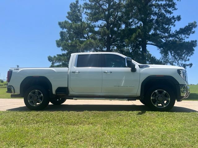 Used 2025 GMC Sierra 2500 SLT w/ SLT Convenience Package AWD/4WD image 4