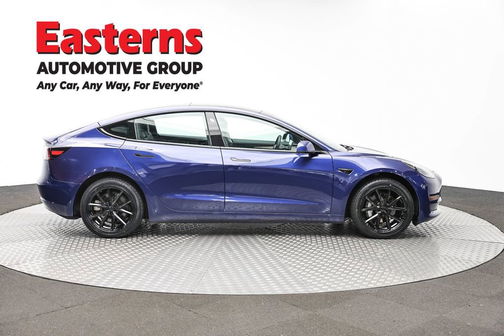 Used 2023 Tesla Model 3 Standard Range RWD image 4