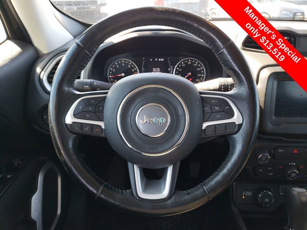 Used 2019 Jeep Renegade Latitude w/ Cold Weather Group AWD/4WD image 14