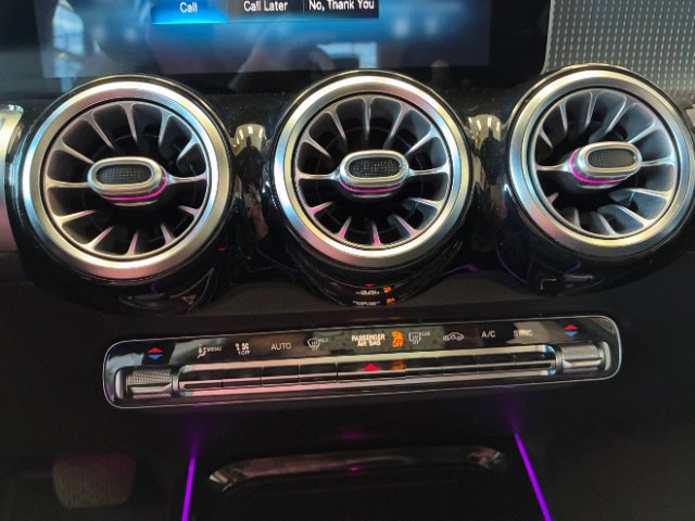 Used 2021 Mercedes-Benz GLB 250 image 14