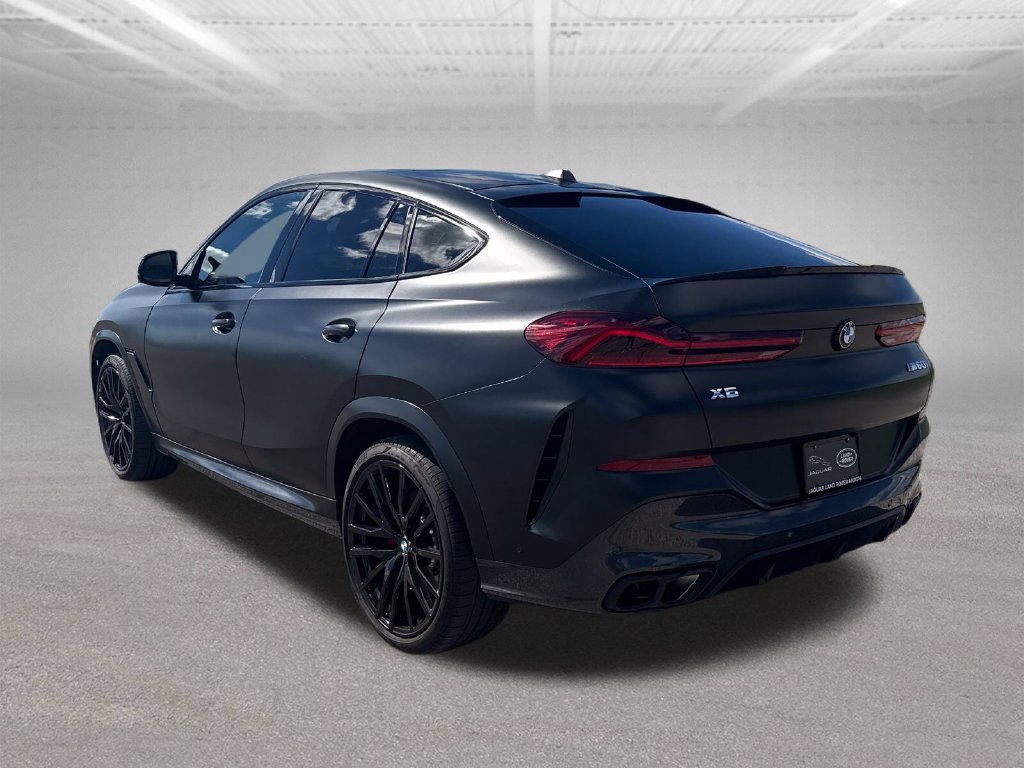 Used 2024 BMW X6 M60i AWD/4WD image 3