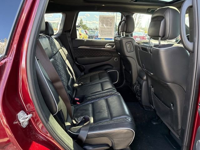 Used 2019 Jeep Grand Cherokee Summit image 12