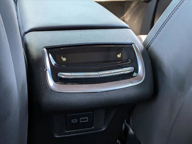Used 2024 Cadillac XT6 Premium Luxury w/ LPO, Floor Liner Package FWD image 18