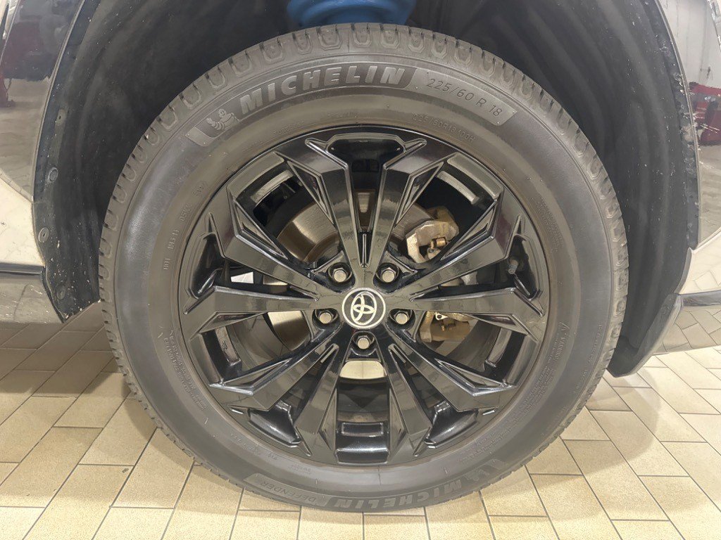 Used 2022 Toyota RAV4 SE AWD/4WD image 40