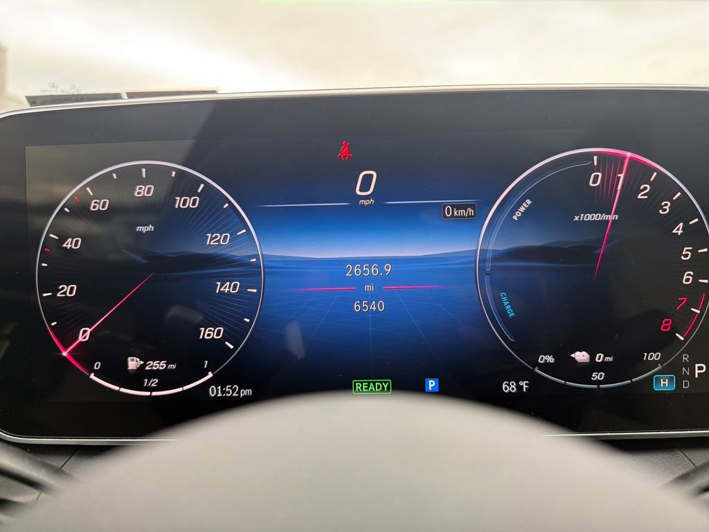 Used 2025 Mercedes-Benz GLC 350e 4MATIC image 23