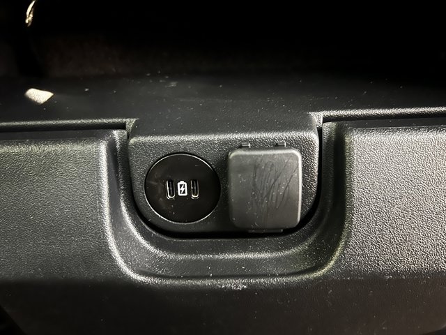 Used 2024 Ford F250 XLT image 26