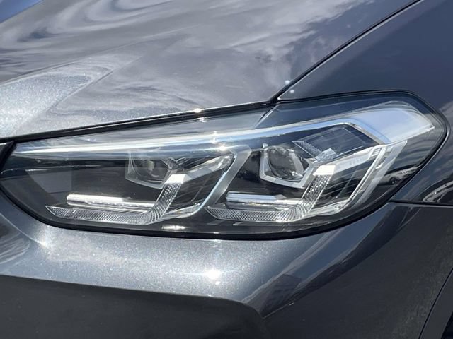 Used 2022 BMW X3 xDrive30i w/ Premium Package 2 (ZPA) AWD/4WD image 12