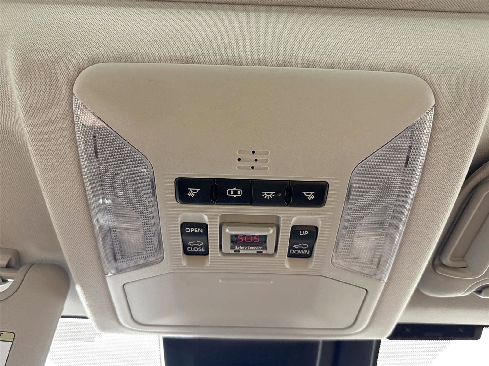 Used 2019 Toyota RAV4 Limited w/ Cold Weather Package image 24