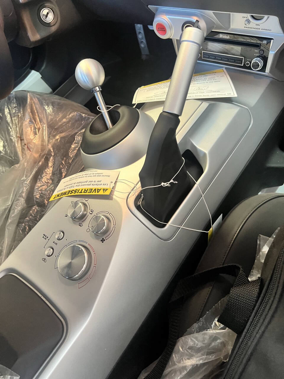 Used 2005 Ford GT RWD image 73