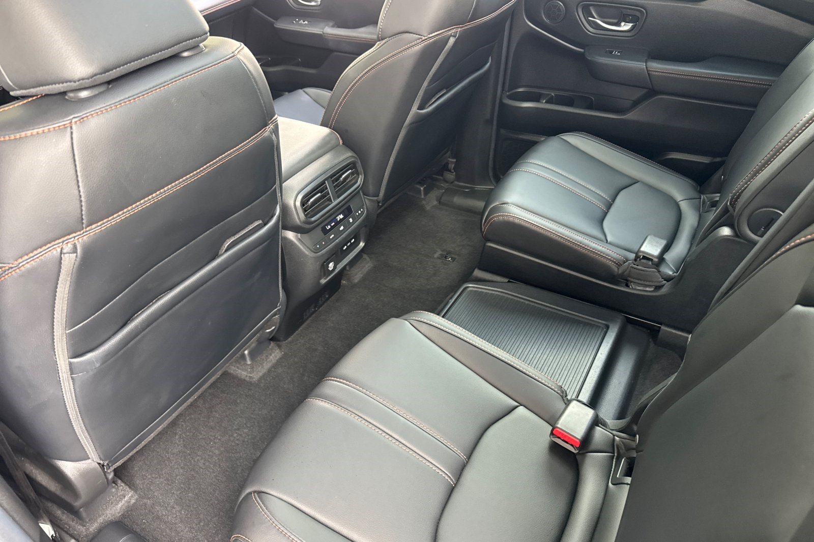 Certified 2025 Honda Pilot TrailSport image 26