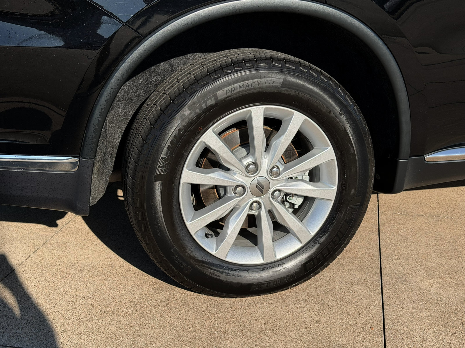 Used 2023 Dodge Durango SXT AWD/4WD image 8