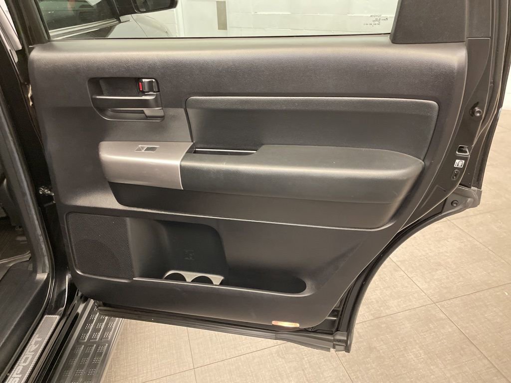 Used 2022 Toyota Sequoia TRD Sport AWD/4WD image 29