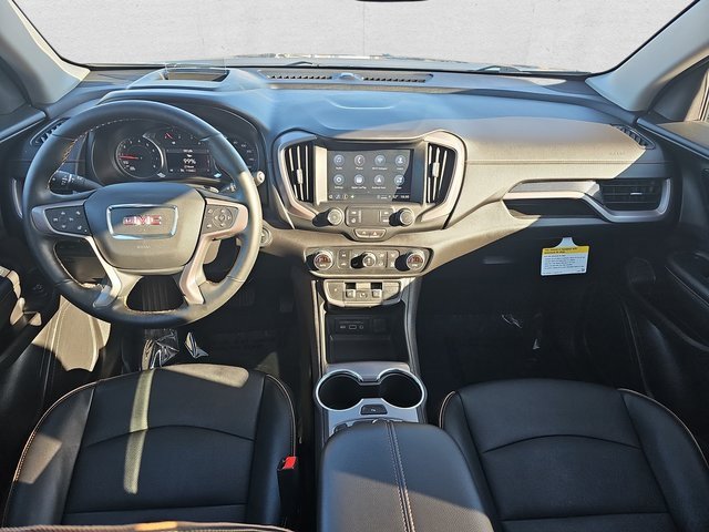 Used 2024 GMC Terrain AT4 w/ Tech Package image 9