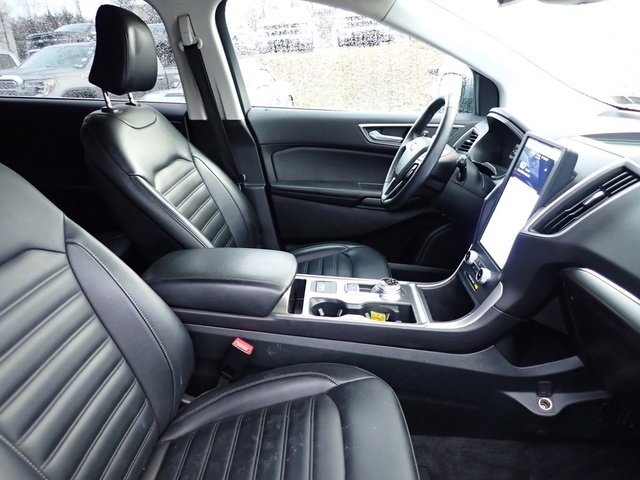 Certified 2022 Ford Edge SEL w/ Convenience Package image 10
