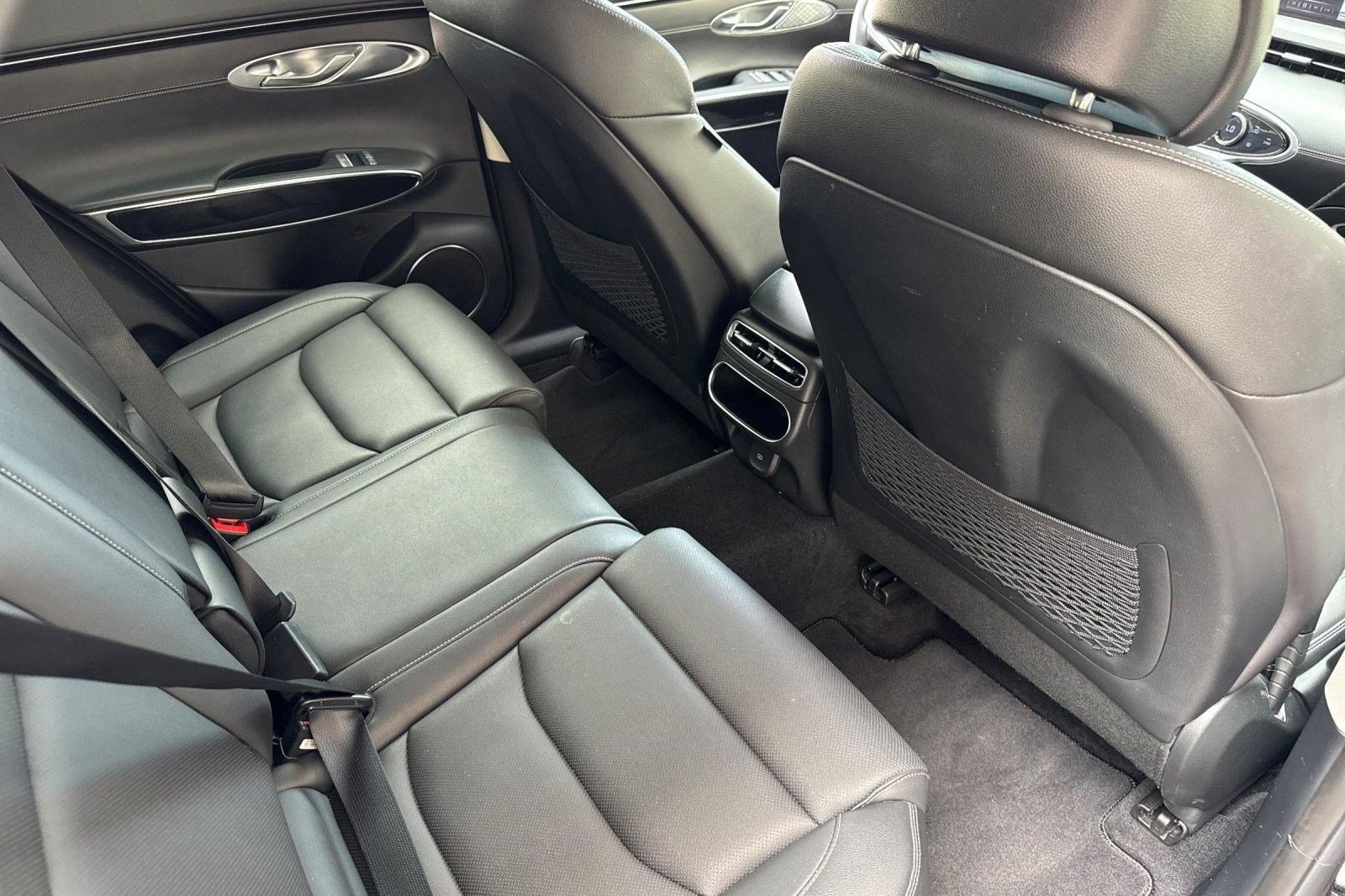 Used 2025 Genesis GV70 2.5T AWD/4WD image 33