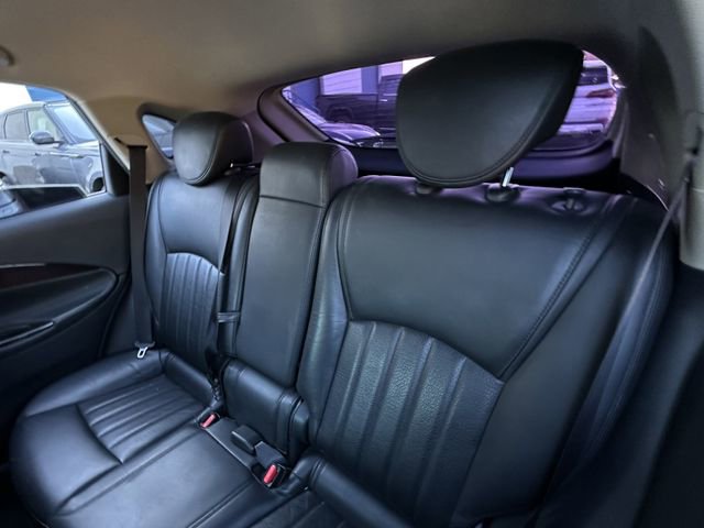 Used 2017 INFINITI QX50 2WD w/ Premium Plus Package image 31