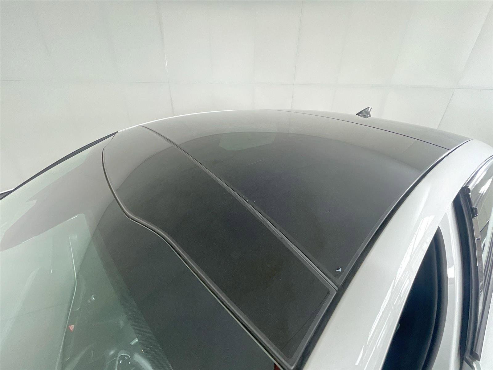 Used 2025 Kia K5 GT image 12