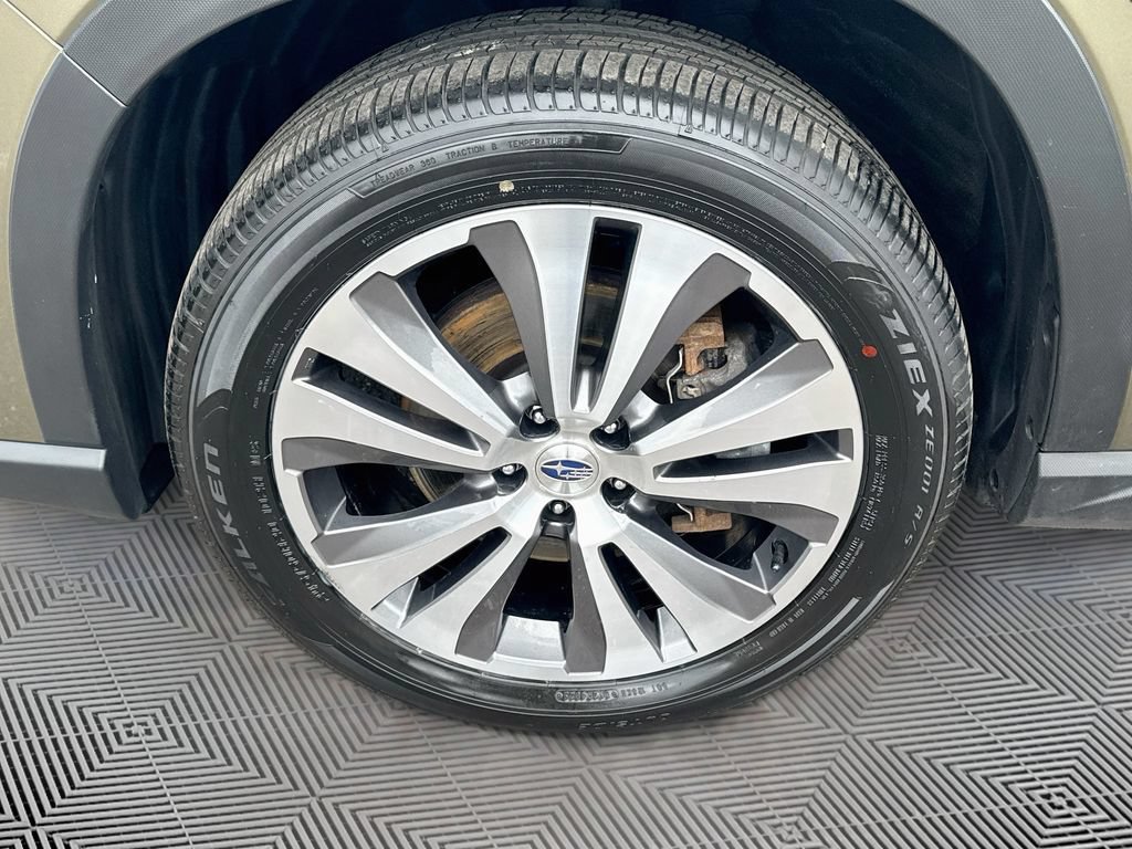 Used 2022 Subaru Ascent Touring AWD/4WD image 32