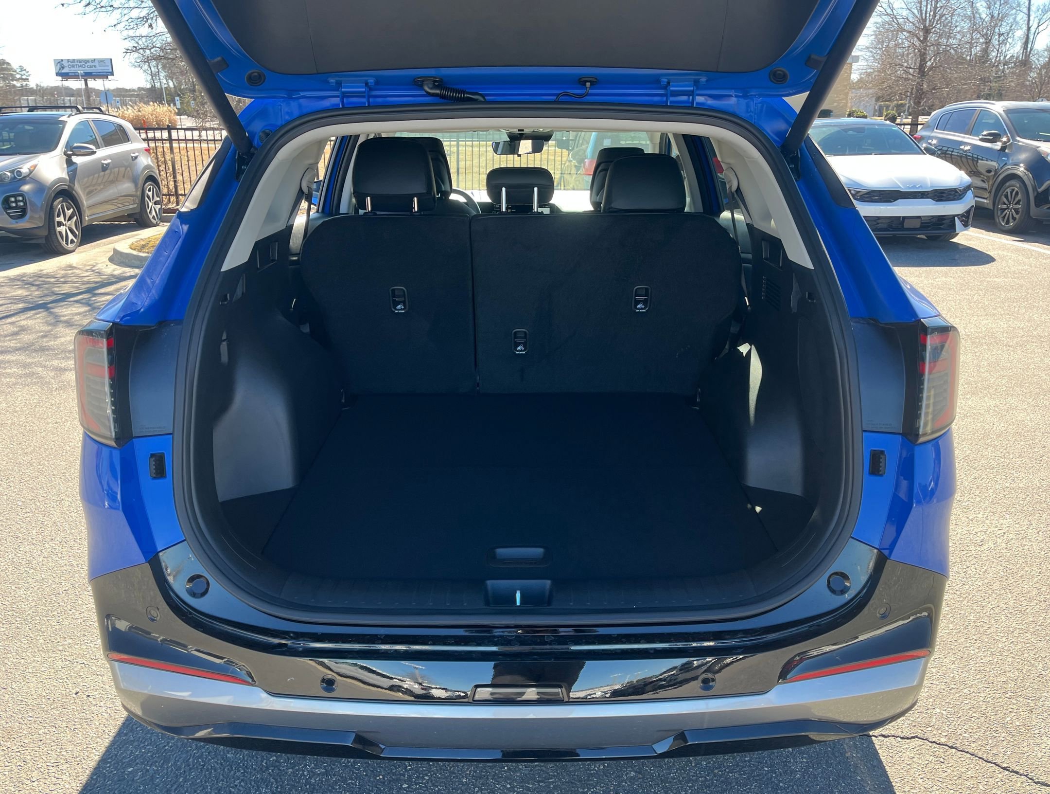 New 2026 Kia Sportage SX FWD image 7