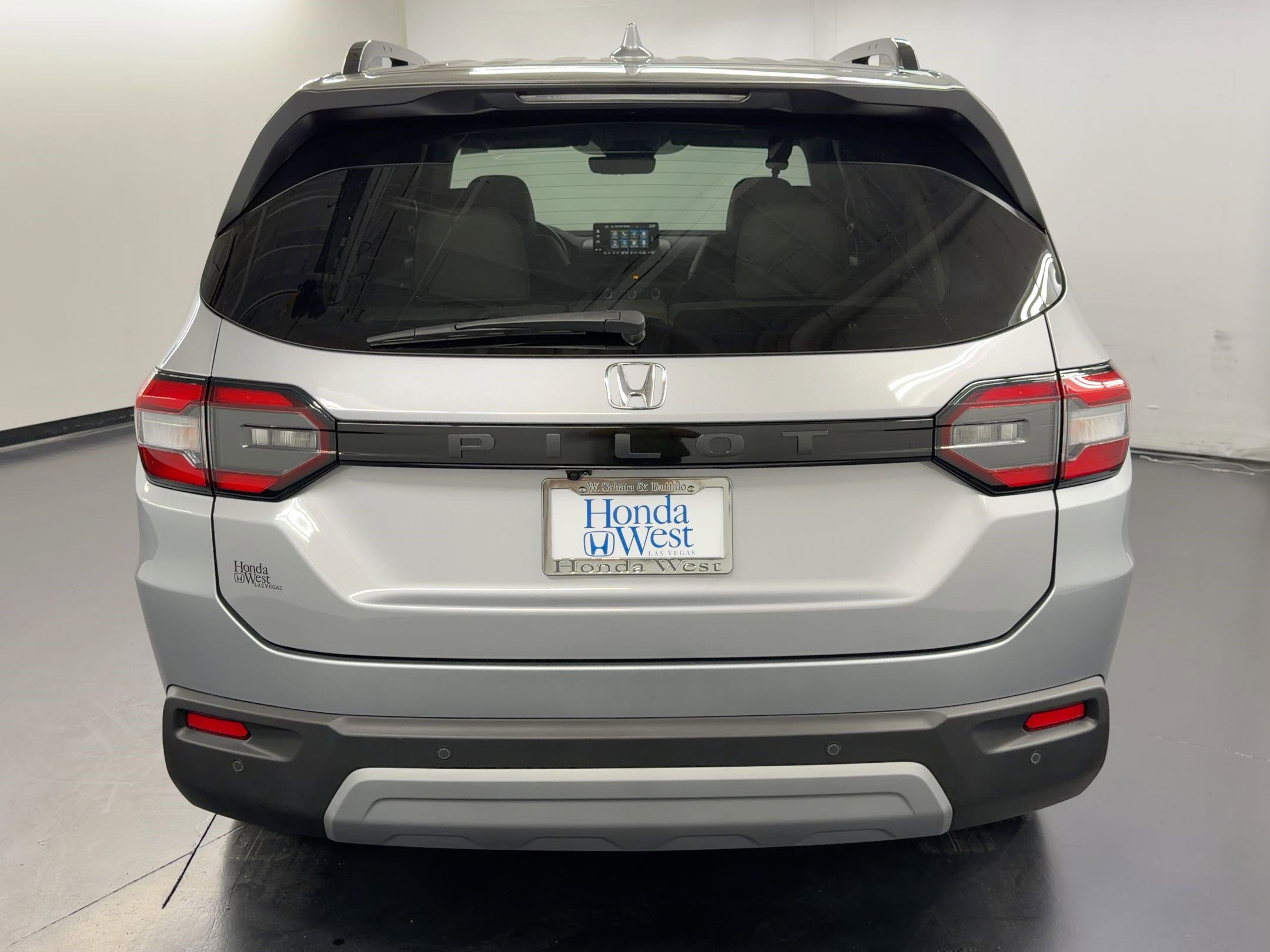 Used 2024 Honda Pilot EX-L image 10