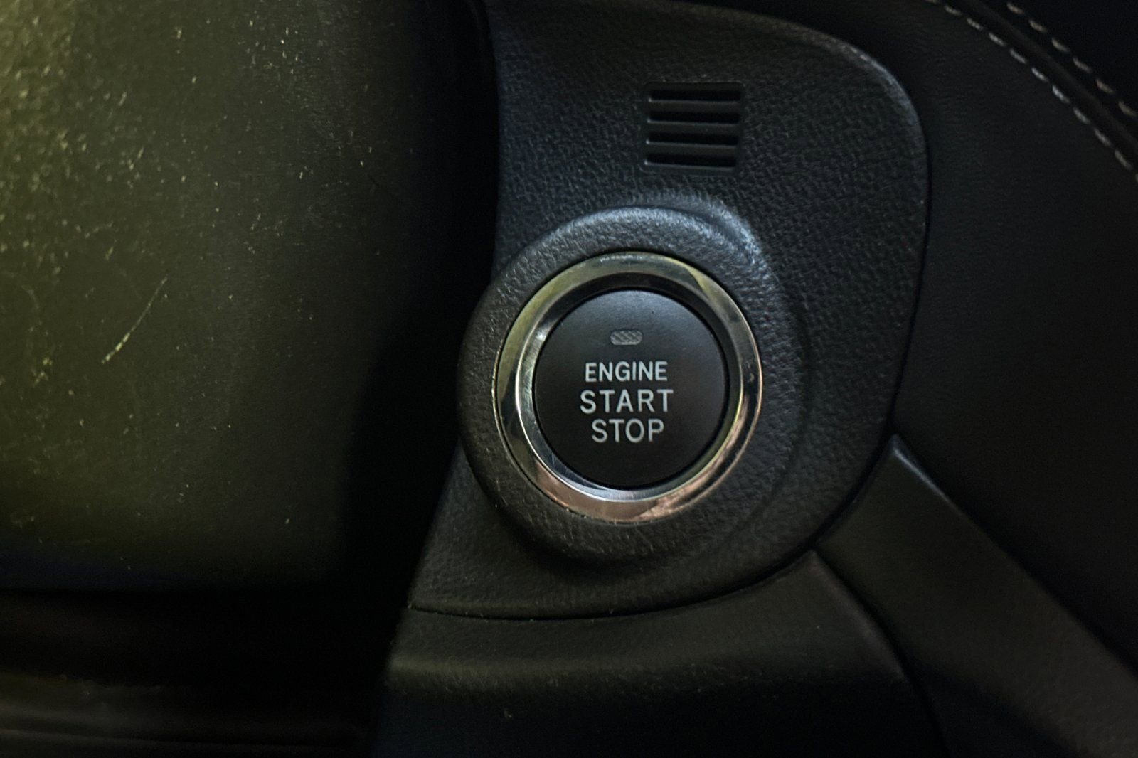 Used 2022 Subaru Outback Limited AWD/4WD image 23