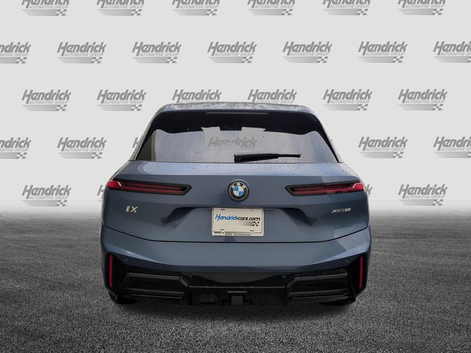 Certified 2026 BMW iX xDrive60 w/ M Sport Package AWD/4WD image 9