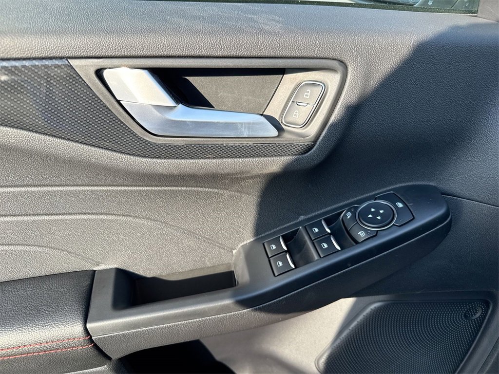 New 2026 Ford Escape ST-Line w/ Tech Pack #1 image 21