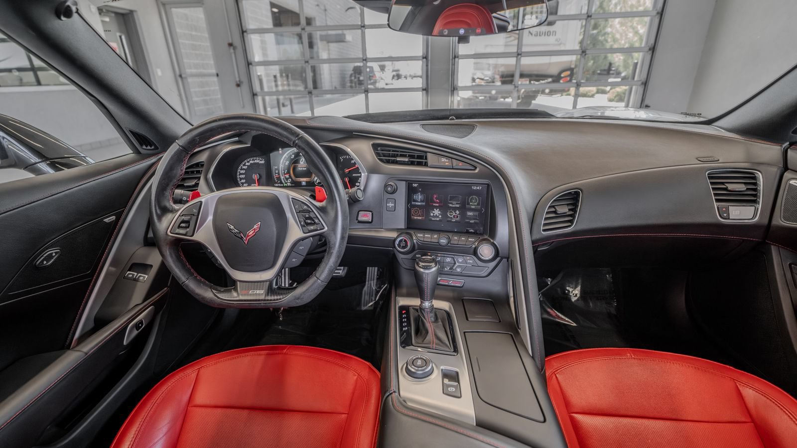 Used 2017 Chevrolet Corvette Z06 w/ Battery Protection Package RWD image 8