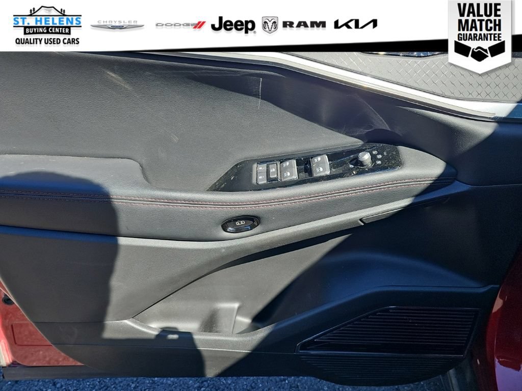 Used 2025 Jeep Wagoneer S Limited AWD/4WD image 30