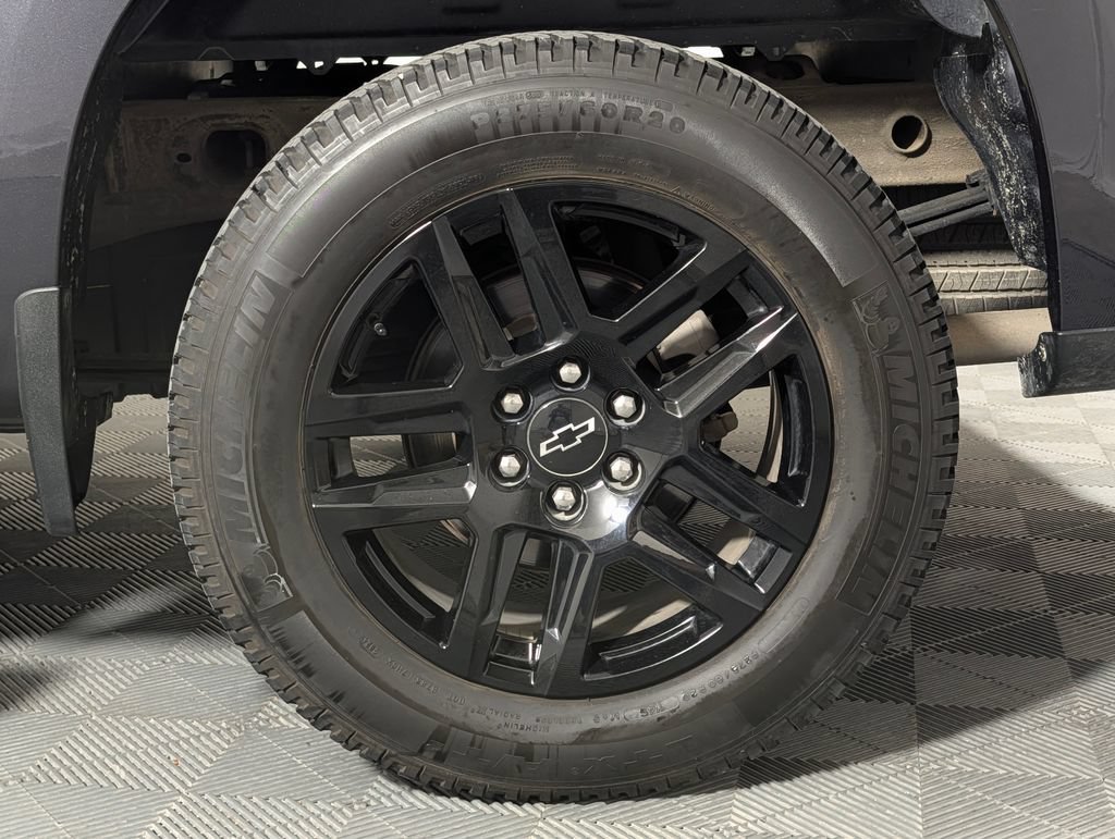 Used 2022 Chevrolet Silverado 1500 RST AWD/4WD image 26