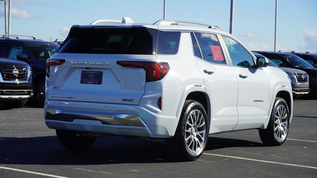 Used 2026 GMC Terrain Denali image 5