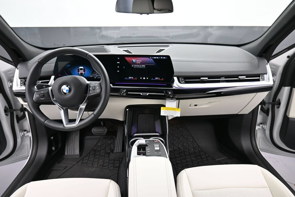 New 2026 BMW X2 xDrive28i w/ Technology Package AWD/4WD image 13