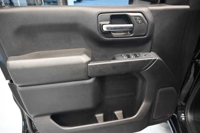 Used 2024 Chevrolet Silverado 1500 Custom AWD/4WD image 25